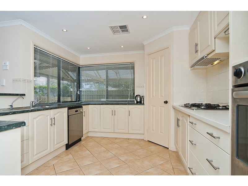 14 Premier Close, Andrews Farm SA 5114