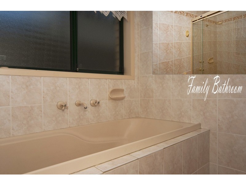 14 Premier Close, Andrews Farm SA 5114