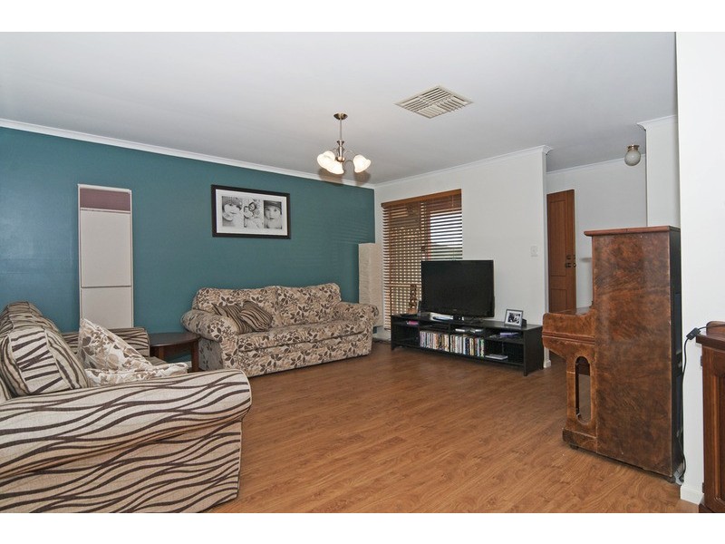 12 Houston Court, Evanston Gardens SA 5116