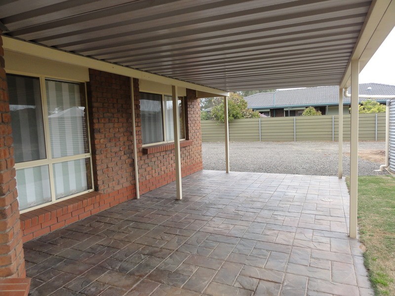 4 MaxFatchen Drive, Angle Vale SA 5117