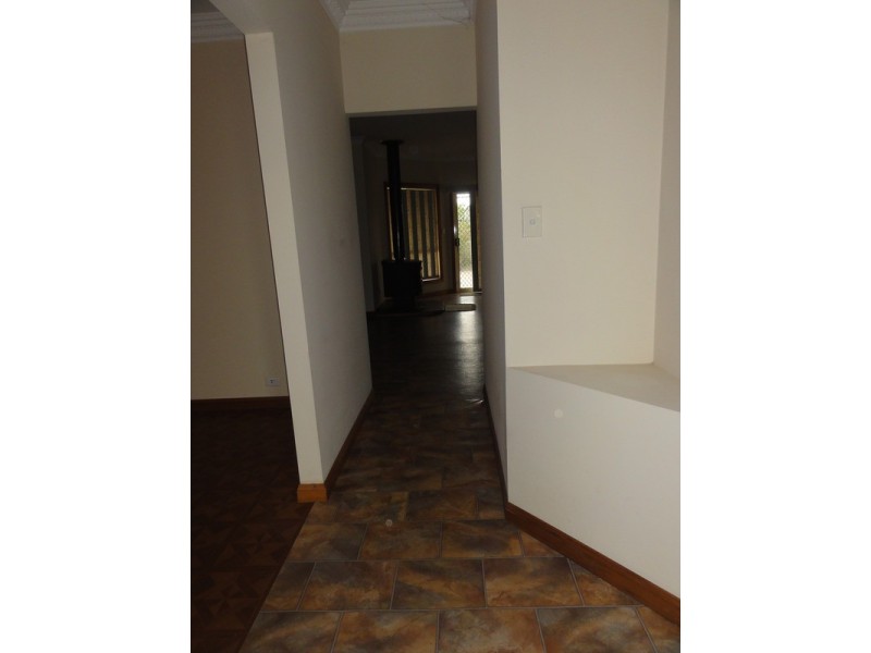 4 MaxFatchen Drive, Angle Vale SA 5117