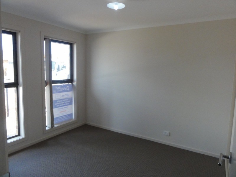 11 Semillon Crescent, Andrews Farm SA 5114