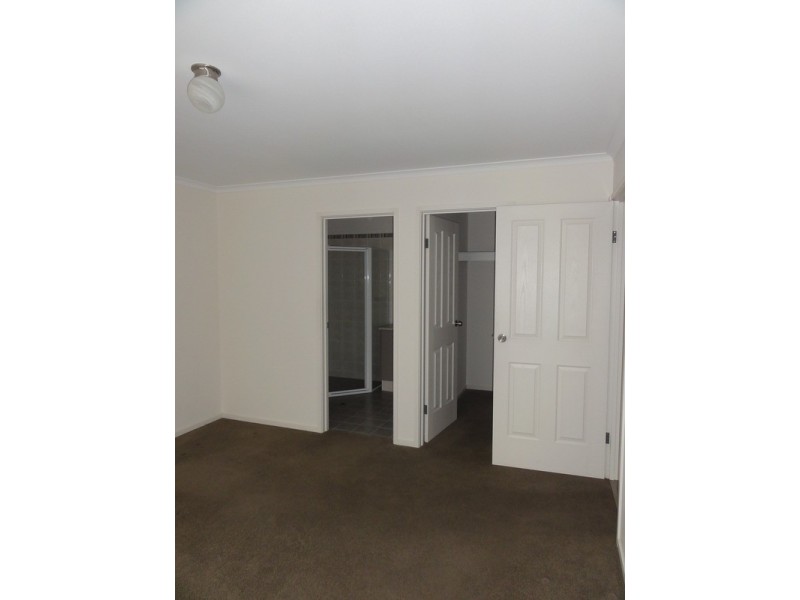 9 River Drive, Gawler East SA 5118