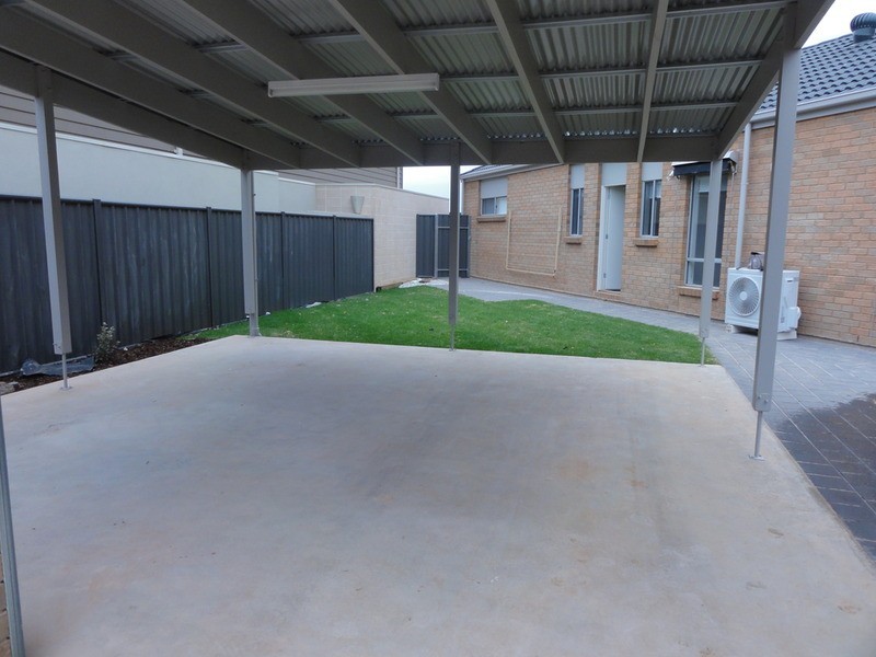 8 Finnis Street, Blakeview SA 5114