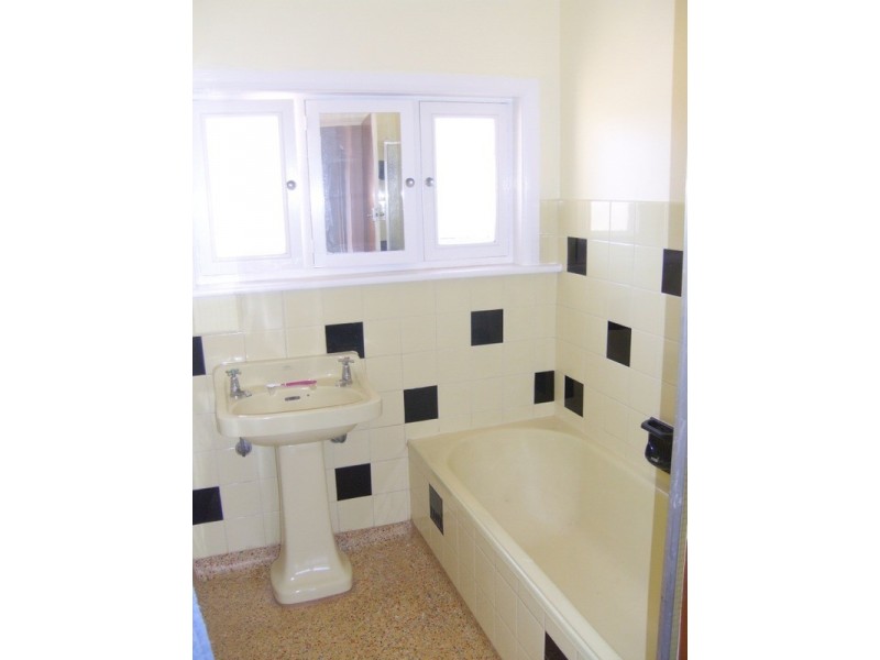 11 Ayling Street, Willaston SA 5118