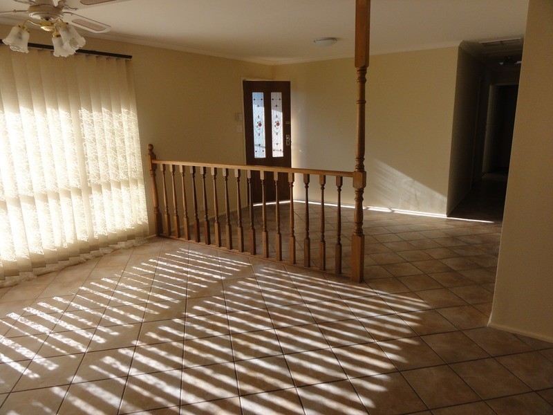 2 Hughes Court, Andrews Farm SA 5114