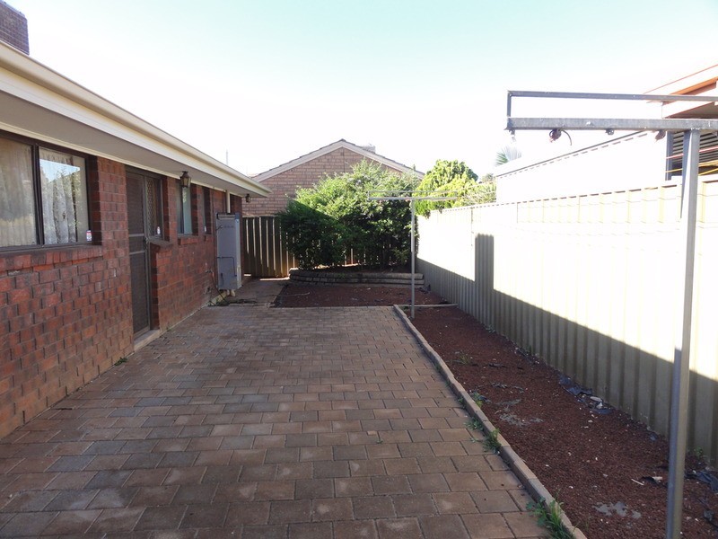 2 Hughes Court, Andrews Farm SA 5114