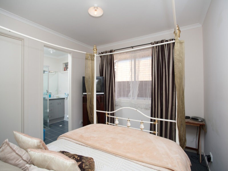 9 Minindee Avenue, Andrews Farm SA 5114