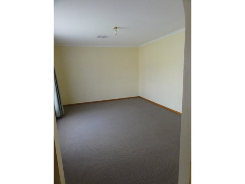 3 Ayling Street, Willaston SA 5118