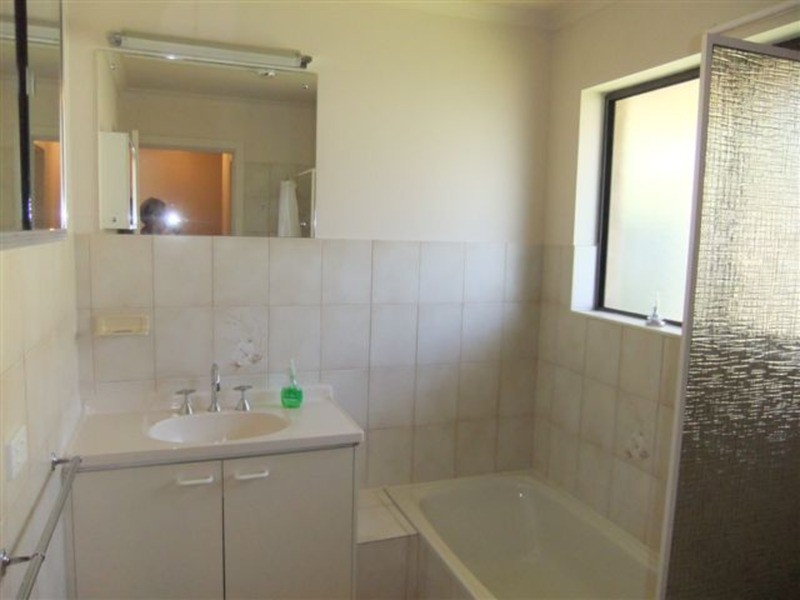 2/22 Barnett Road, Evanston SA 5116