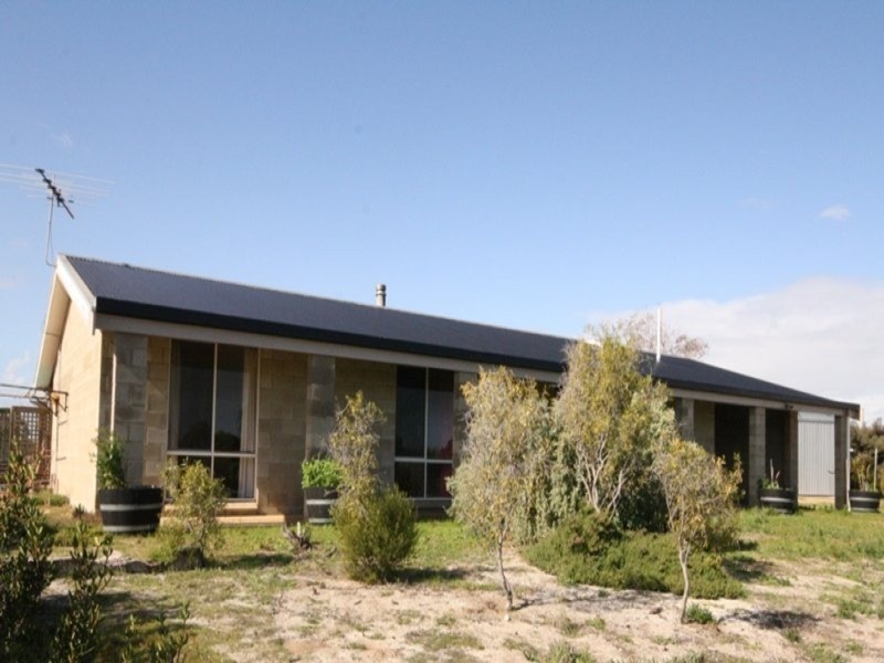 196 The Esplanade, Parham SA 5501
