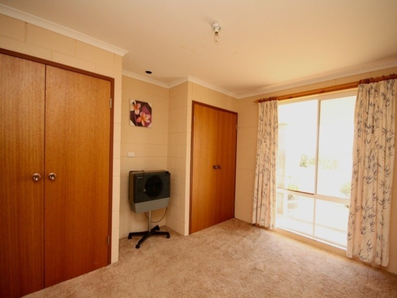 196 The Esplanade, Parham SA 5501
