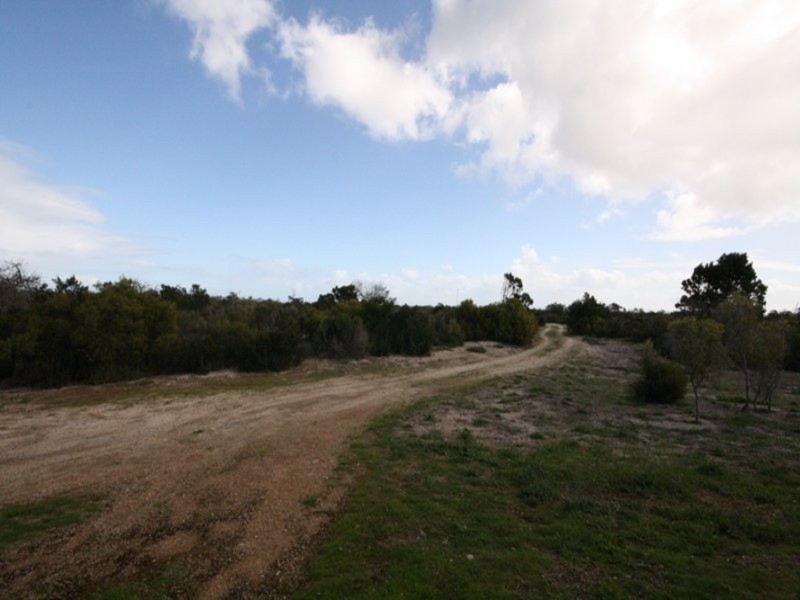 196 The Esplanade, Parham SA 5501