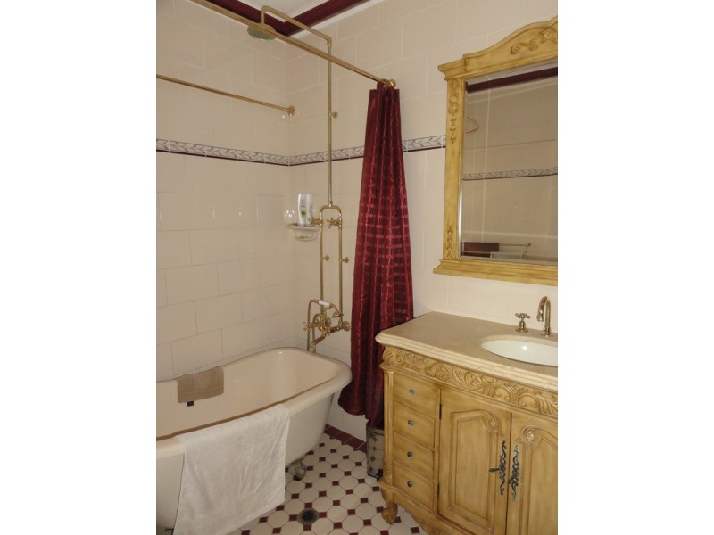 5 Barnett Road, Evanston SA 5116