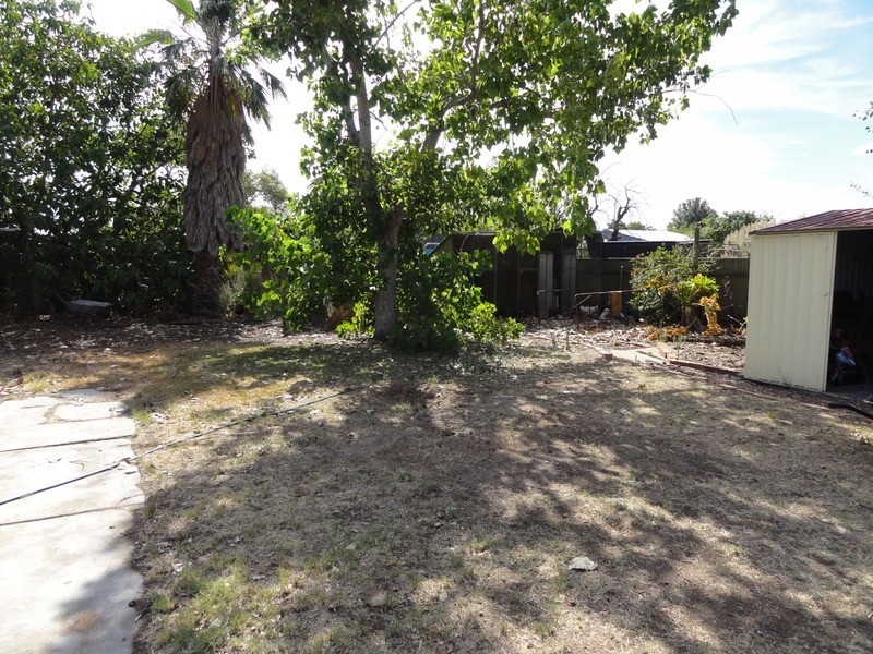 5 Barnett Road, Evanston SA 5116