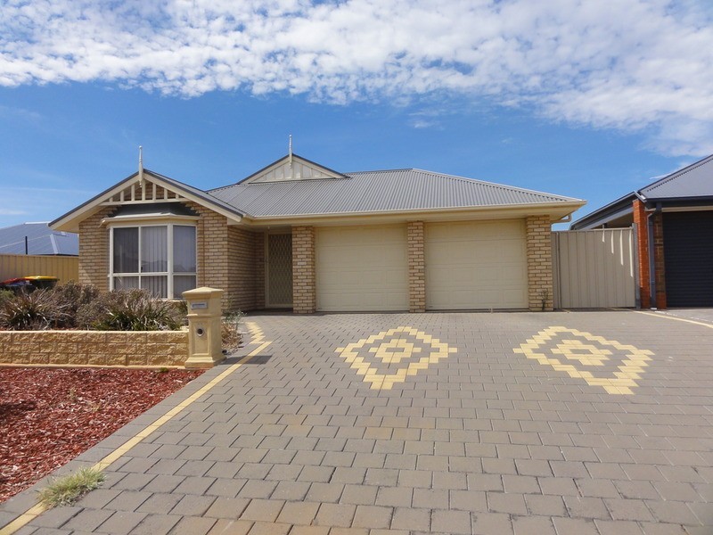 21 Navigator Parade, Smithfield SA 5114