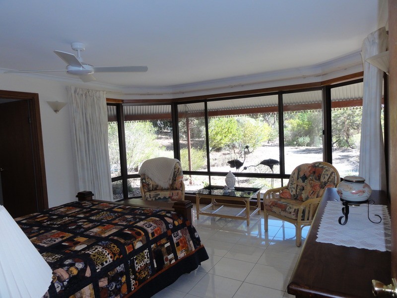 24 The Barracks, Cockatoo Valley SA 5351