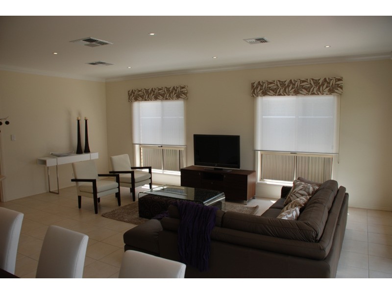 24 Hayfield Avenue, Blakeview SA 5114