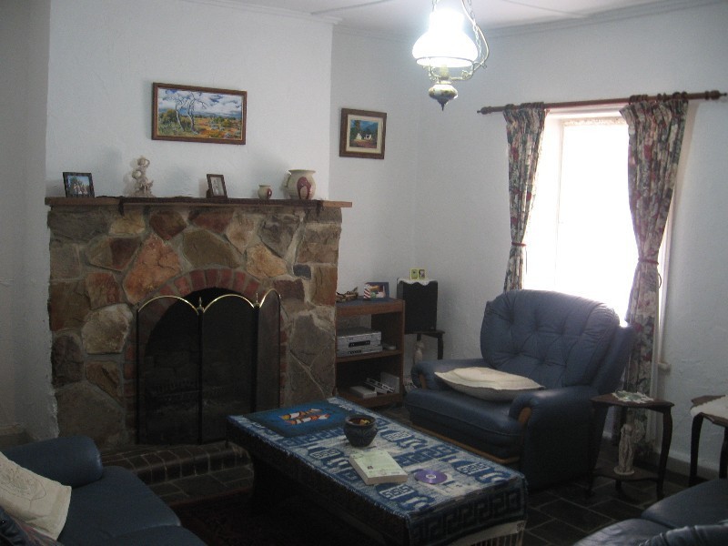 37 Old Adelaide Road, Kapunda SA 5373