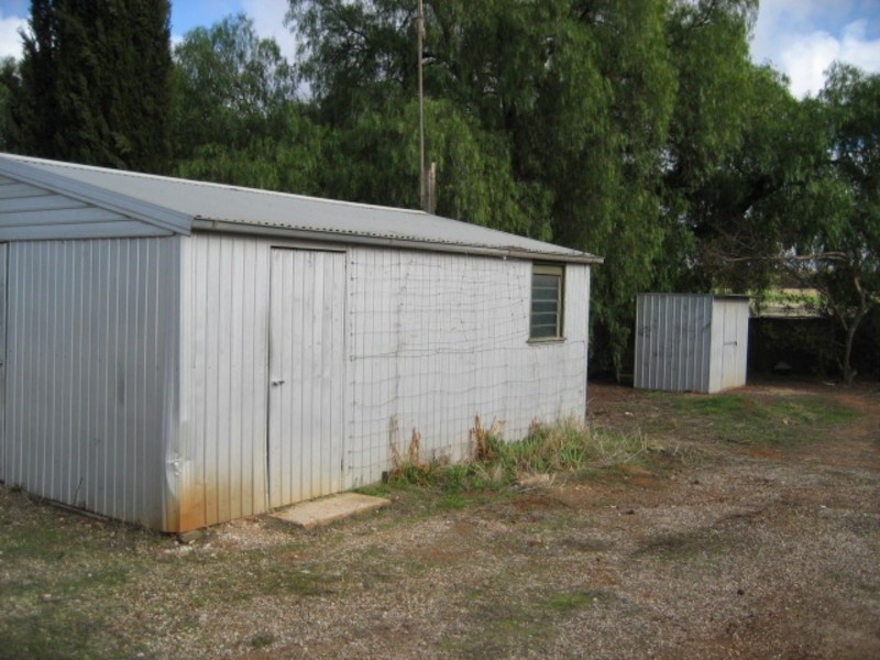 25 Old Adelaide Road, Kapunda SA 5373