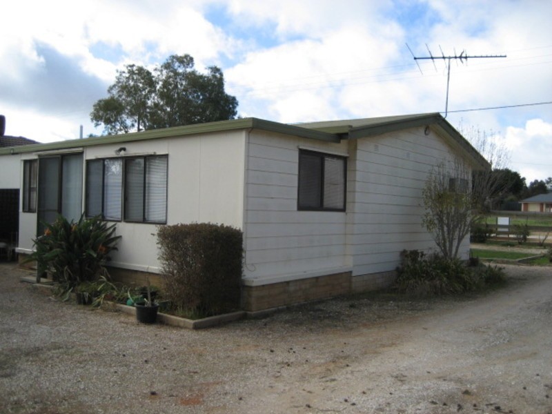 25 Old Adelaide Road, Kapunda SA 5373