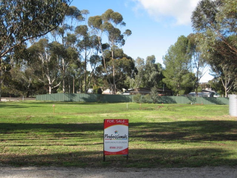 Various Lots Cnr Maxwell & Kapunda Street, Kapunda SA 5373