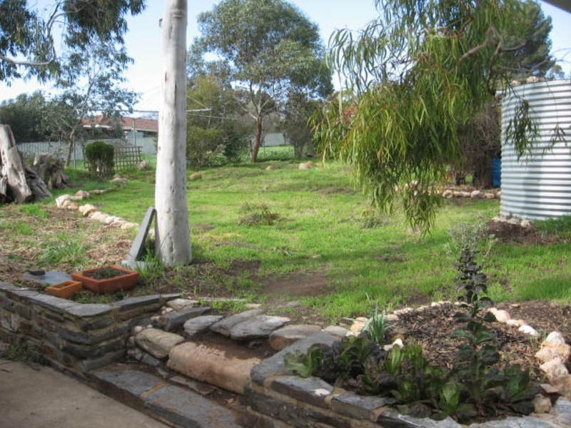 19 Stirling Street, Kapunda SA 5373