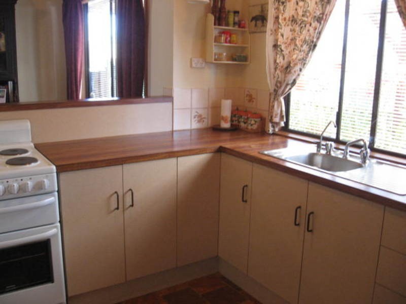 17 Old Adelaide Road, Kapunda SA 5373