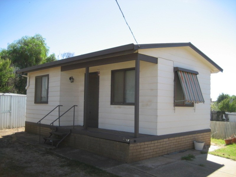 6 Barwell Street, Eudunda SA 5374