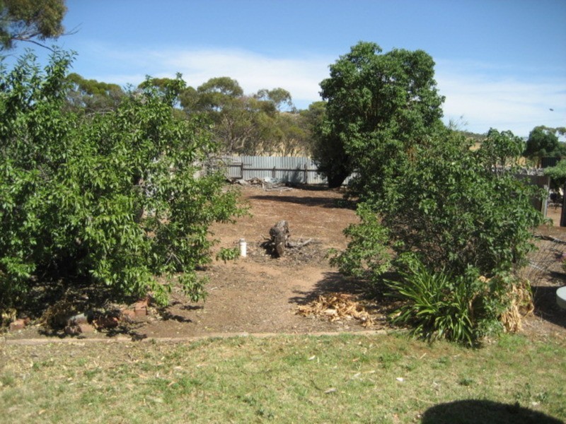 6 Main Street, Point Pass Via, Eudunda SA 5374