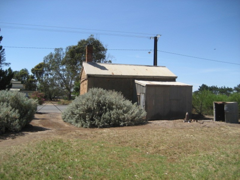 6 Main Street, Point Pass Via, Eudunda SA 5374