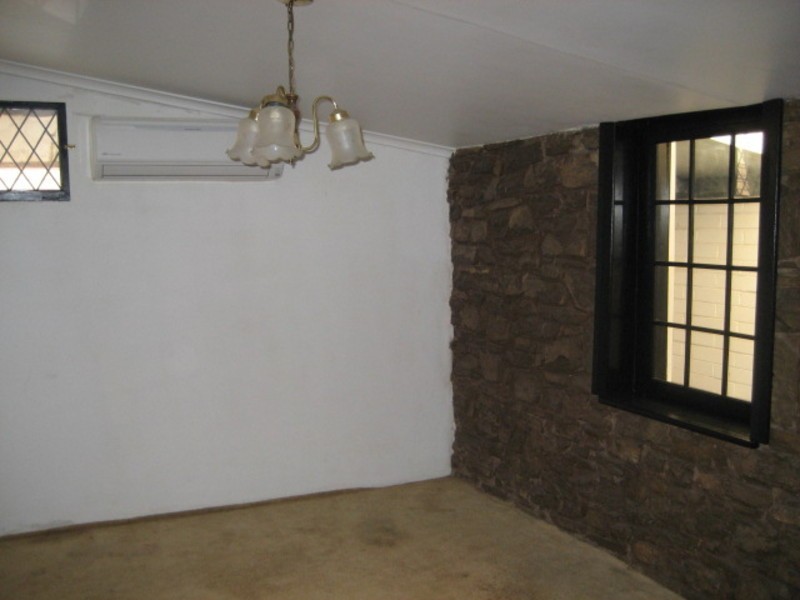 29 Hare Street, Kapunda SA 5373