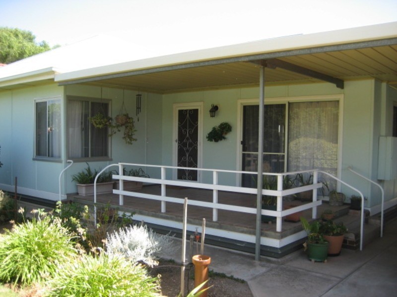 16 South Terrace, Eudunda SA 5374