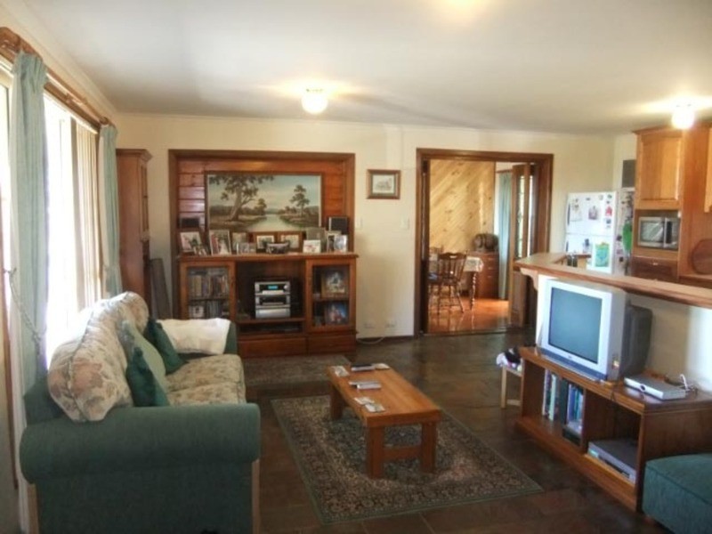 12 Amelia Street, Kapunda SA 5373