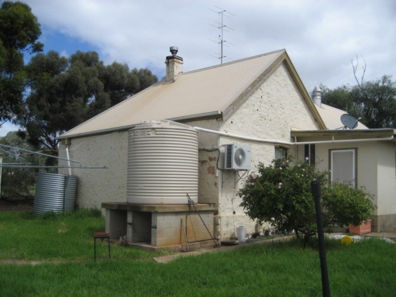 27 Main Street, Point Pass SA 5374