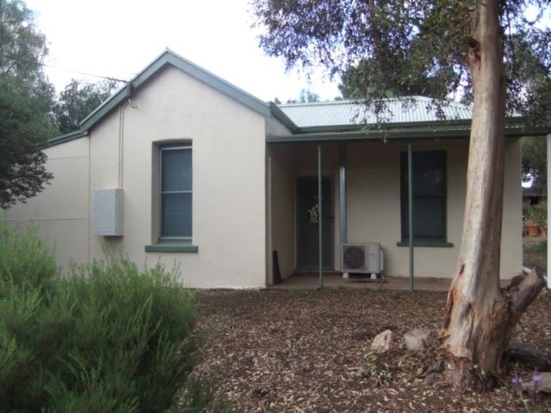 65 Clare Road, Kapunda SA 5373