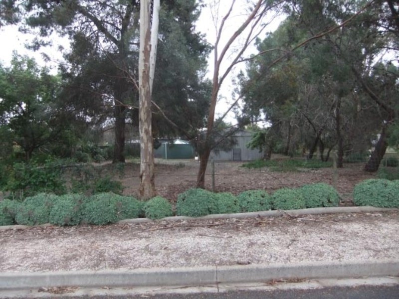 65 Clare Road, Kapunda SA 5373