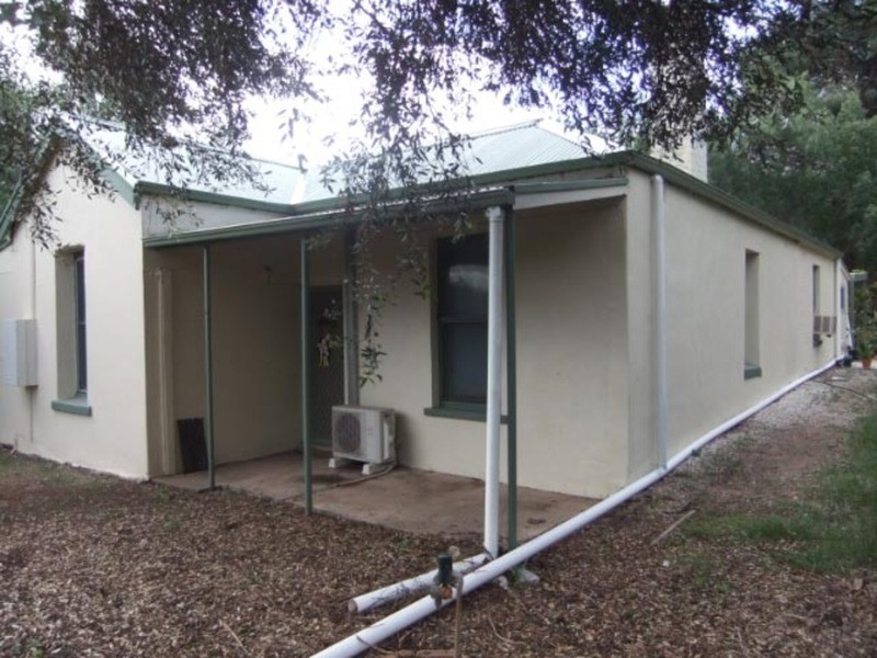 65 Clare Road, Kapunda SA 5373