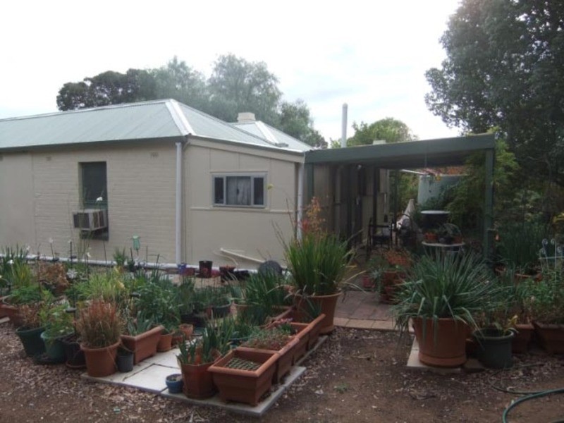 65 Clare Road, Kapunda SA 5373