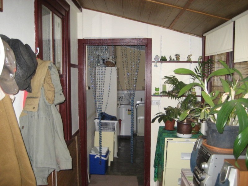 5 Railway Parade, Robertstown SA 5381