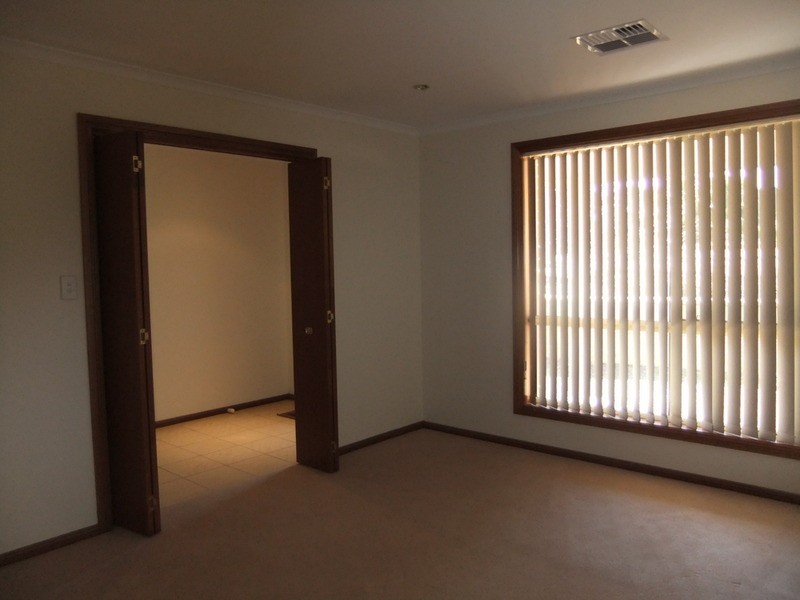 12 Gawler Street, Kapunda SA 5373