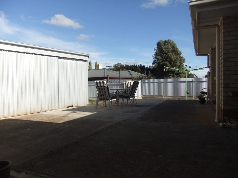 12 Gawler Street, Kapunda SA 5373