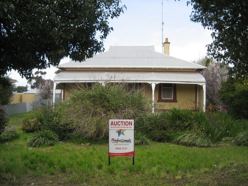 13 South Terrace, Eudunda SA 5374