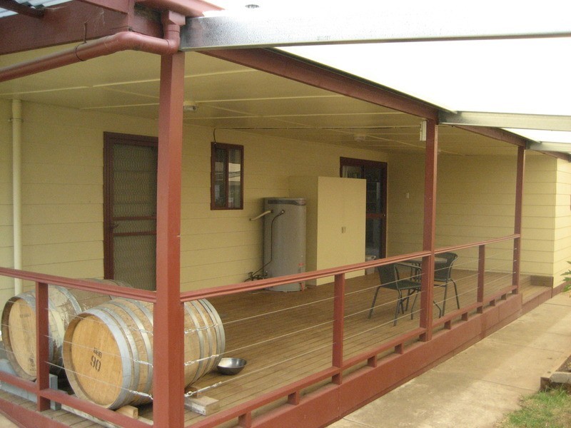 28 Railway Road, Kapunda SA 5373