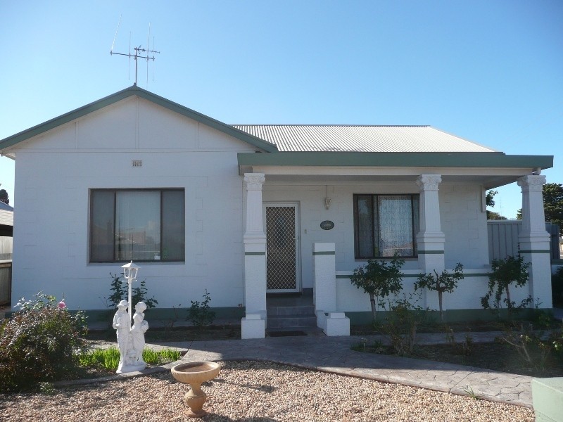 2 Mackenzie Street, Whyalla Playford, Whyalla SA 5600