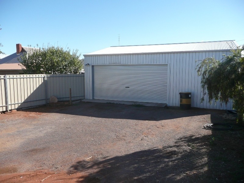 2 Mackenzie Street, Whyalla Playford, Whyalla SA 5600