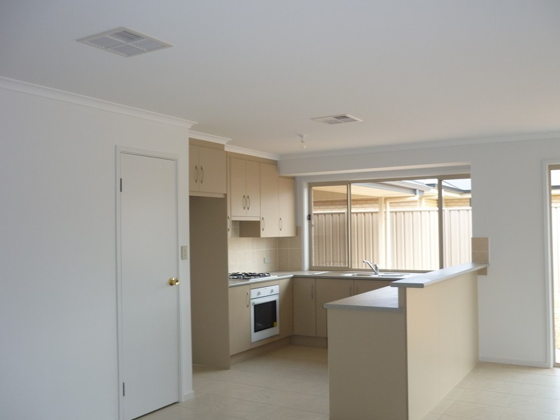 24 Jensen Avenue, Whyalla Jenkins, Whyalla SA 5600