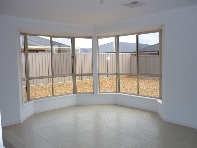 24 Jensen Avenue, Whyalla Jenkins, Whyalla SA 5600