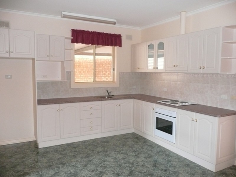 2 Arthur Street, Whyalla Playford, Whyalla SA 5600