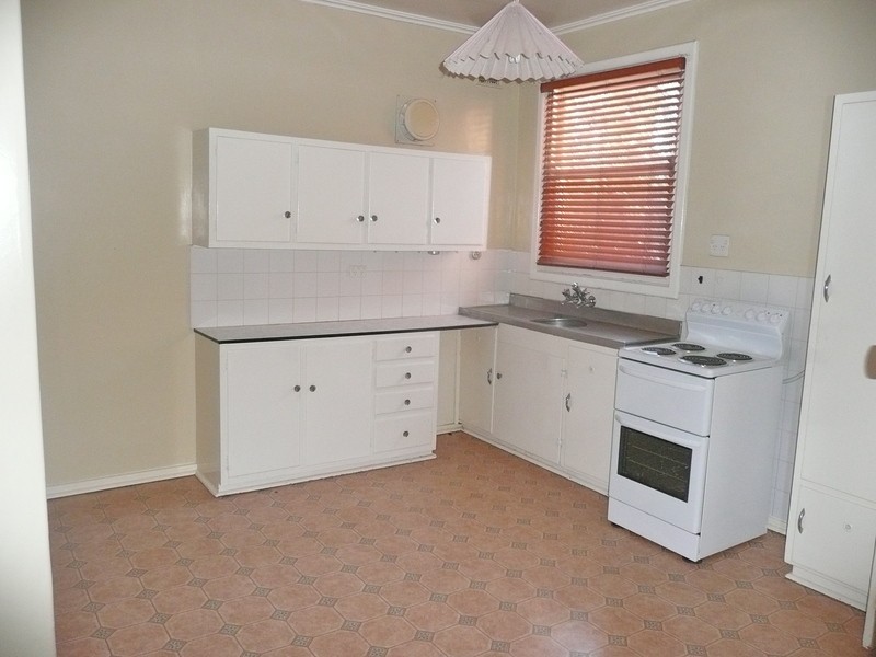 16 Jenkins Avenue, Whyalla Norrie, Whyalla SA 5600